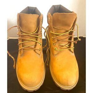 Timberland Wheat 6” Boys Boots Size 3 Medium Brown Leather Collar 12709